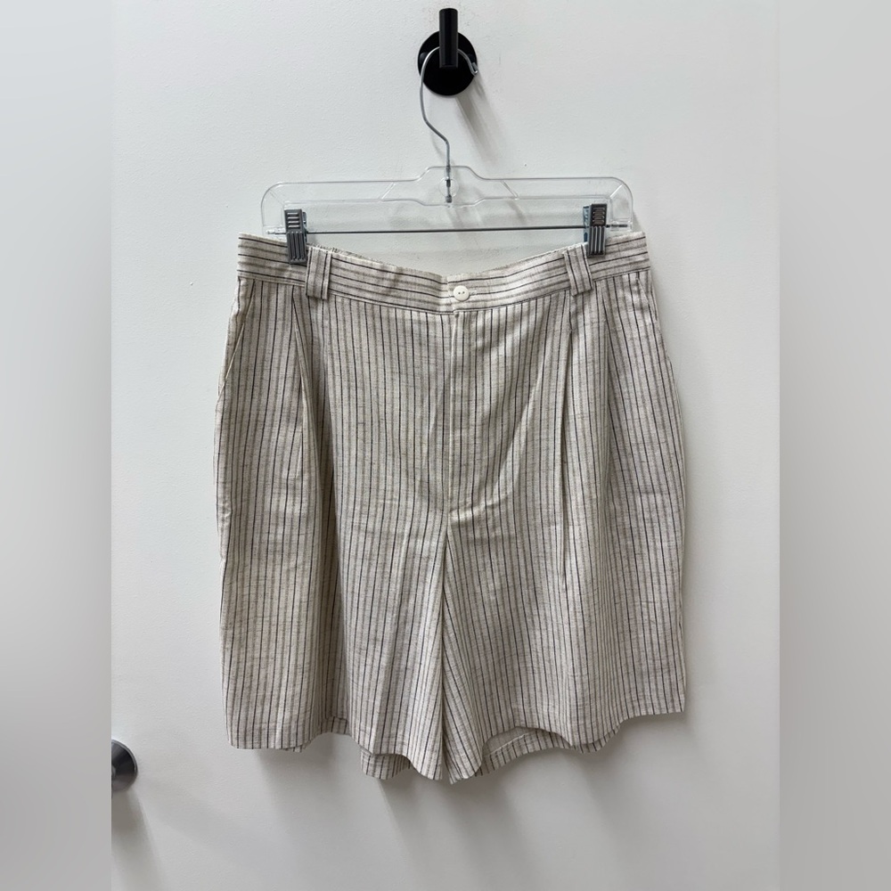 Vintage Fundamental Things Striped Women's Pleated Shorts